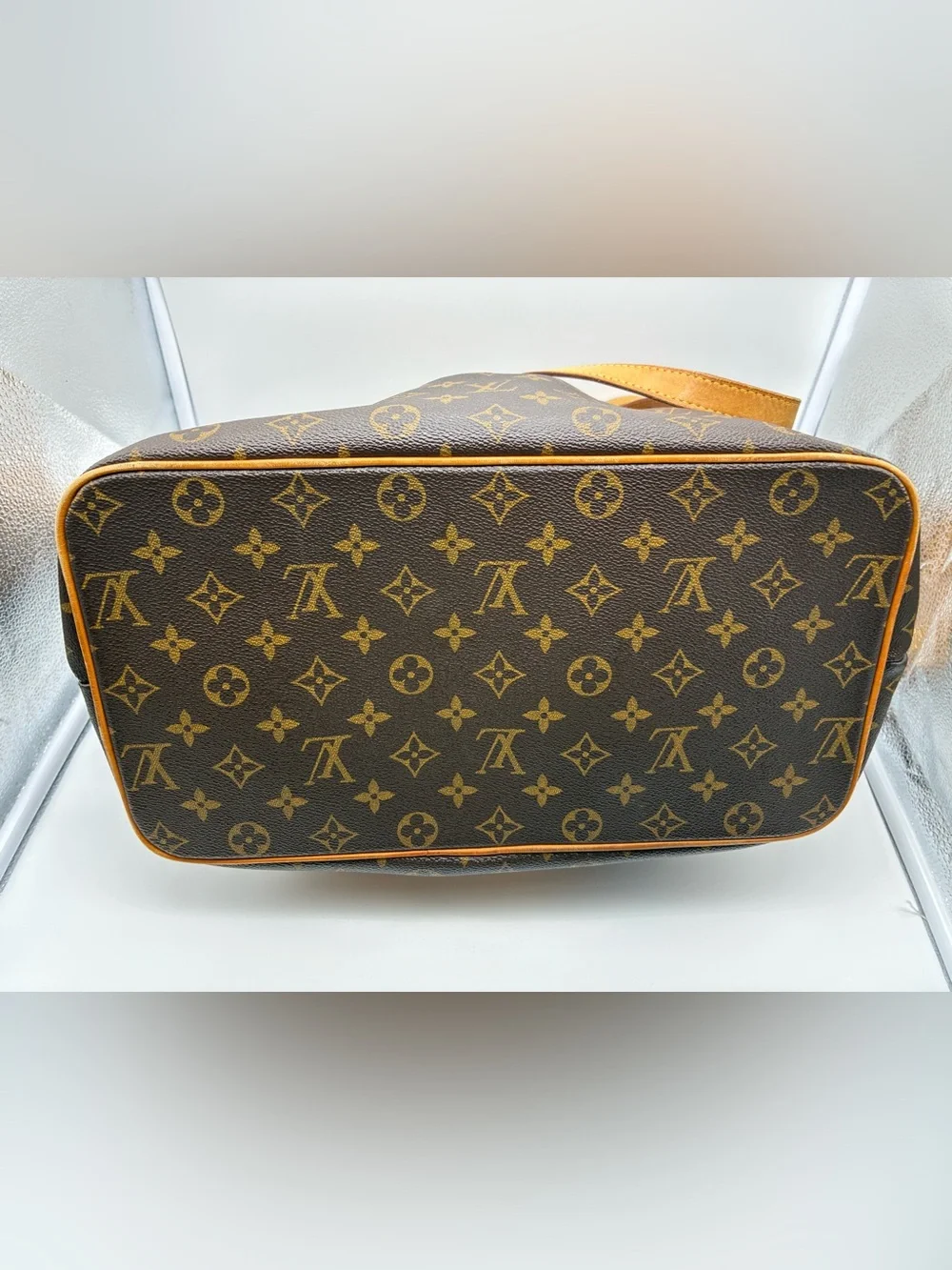 Louis Vuitton Palermo GM Monogram Canvas Shoulder with strap and COA